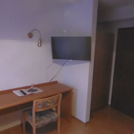 Hotel Metzgerei Zur Linde 3*