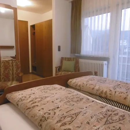 Hotel Metzgerei Zur Linde 3*